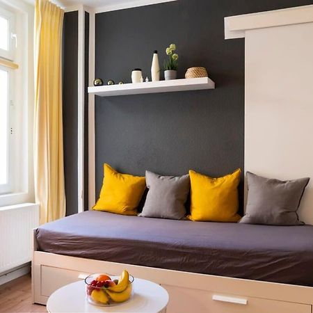 2 Bedroom In Great Location In Kreuzberg Βερολίνο Εξωτερικό φωτογραφία