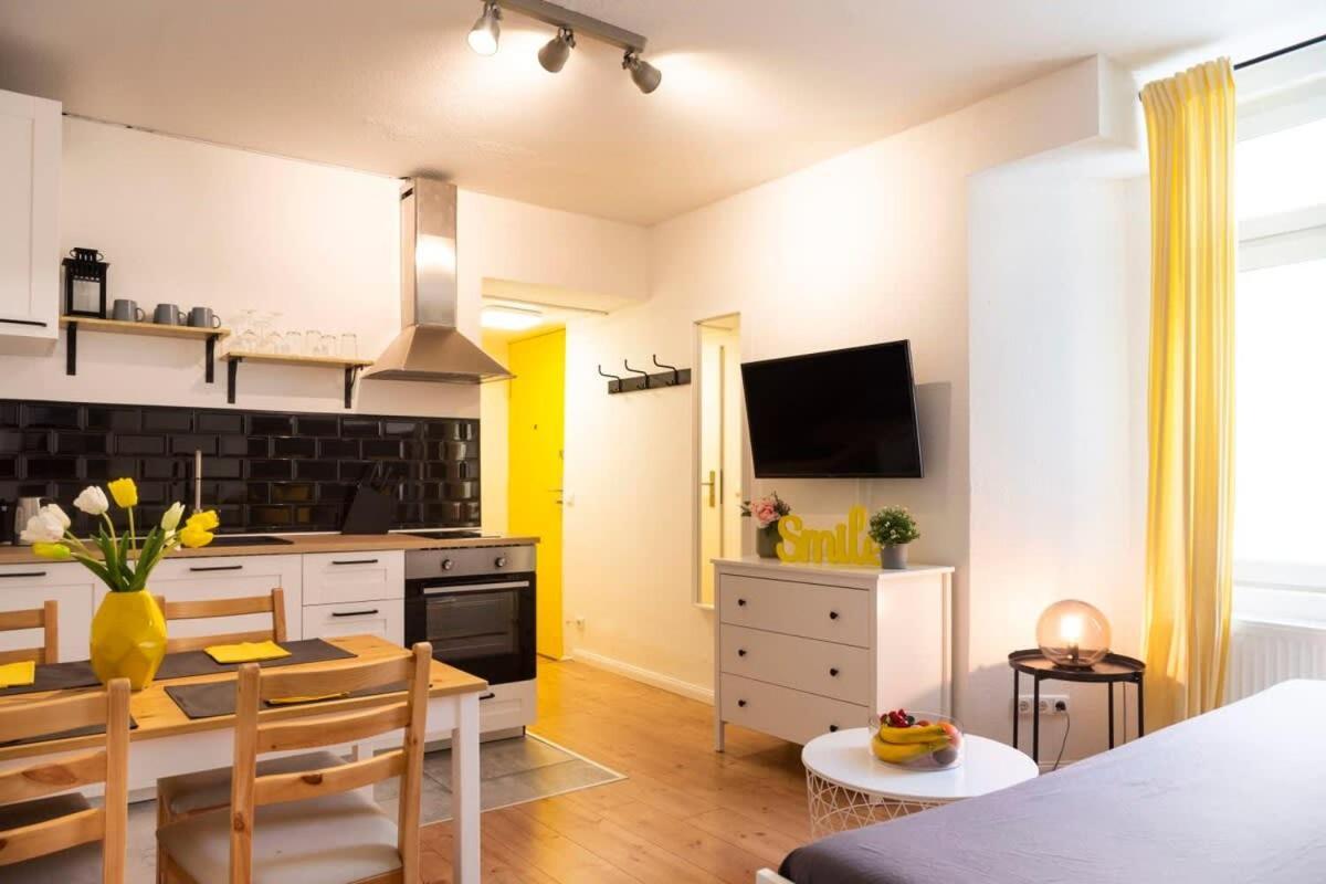 2 Bedroom In Great Location In Kreuzberg Βερολίνο Εξωτερικό φωτογραφία