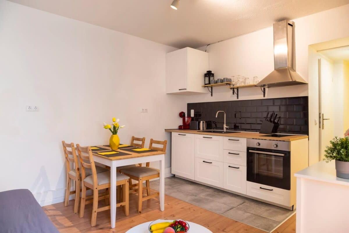 2 Bedroom In Great Location In Kreuzberg Βερολίνο Εξωτερικό φωτογραφία